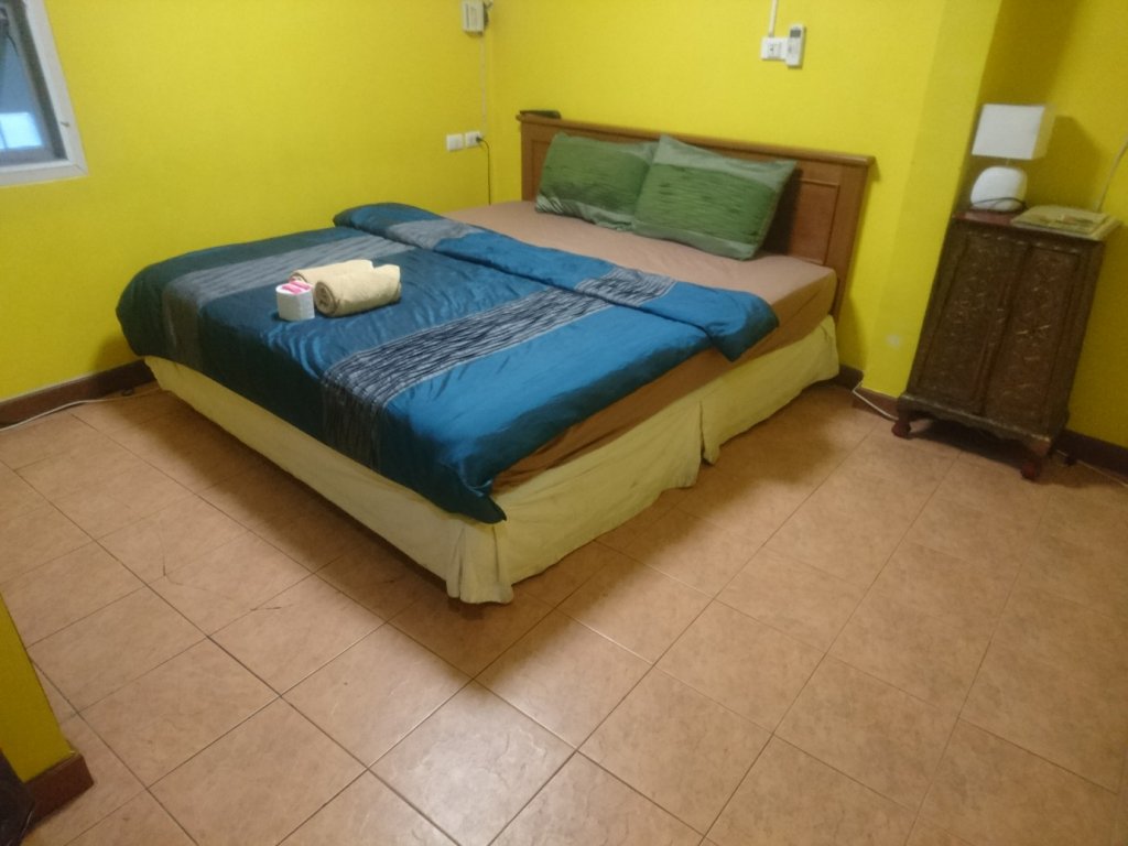 Фото Central Guesthouse