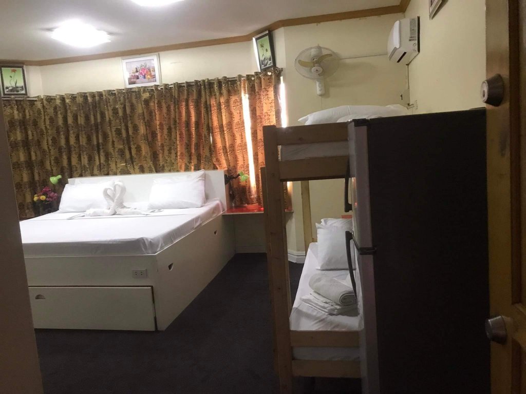 Фото Cool Martin Resort Hotel