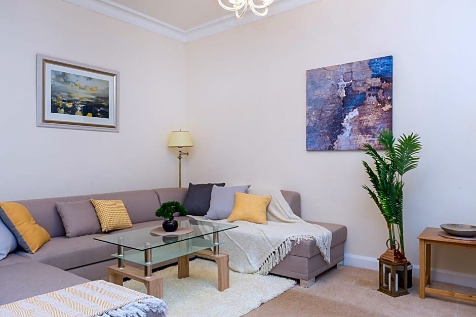 Фото Park Lane Apartments - Clarges St