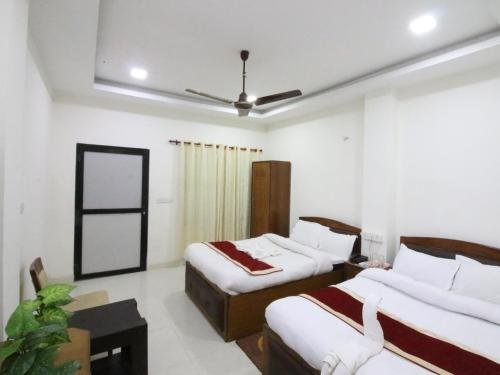 Фото Hotel Suramma