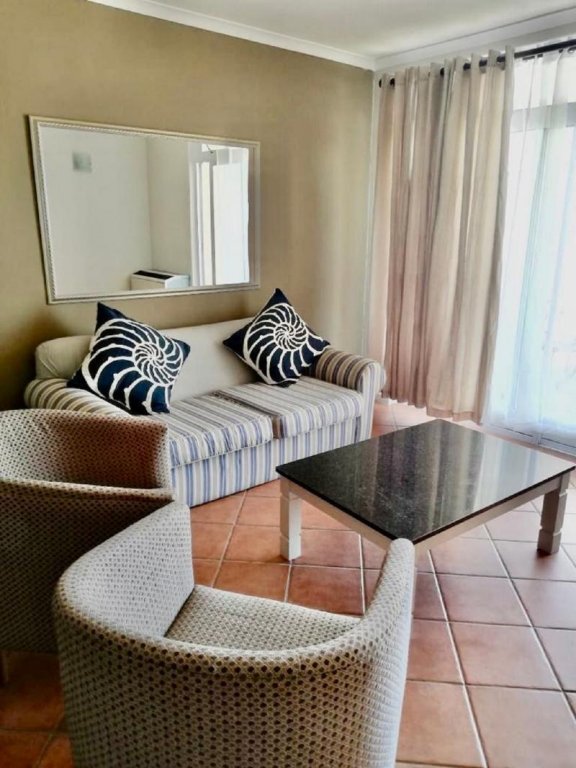 Фото Cape Town Beachfront Apartments At Leisure Bay