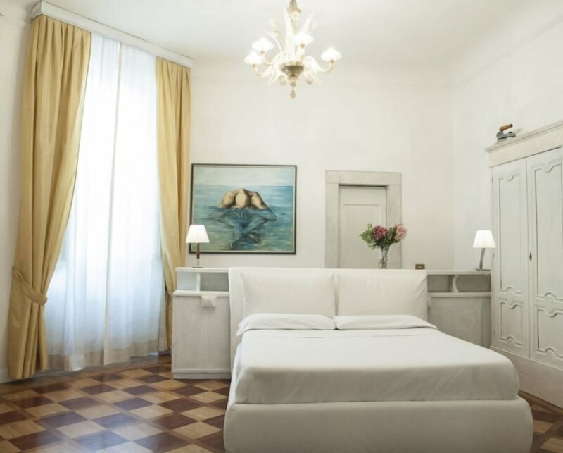 Гостиница Arnobio Florence Suites во Флоренции