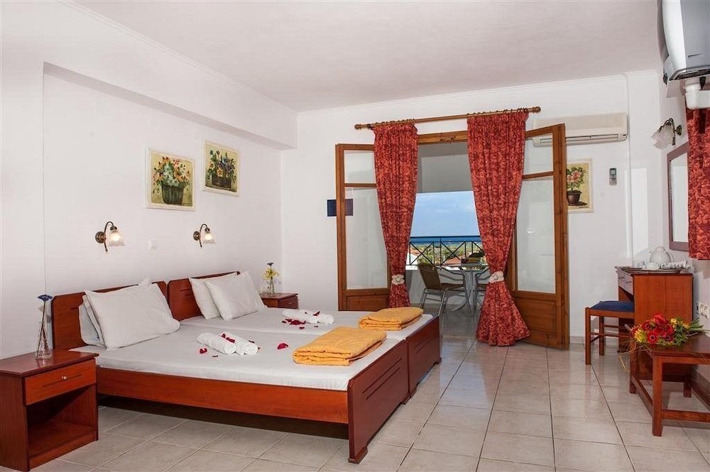 Фото Razis Apartments