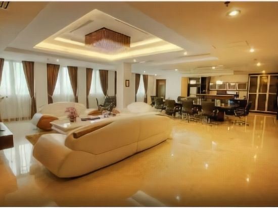 Фото Grand Central Hotel Pekanbaru