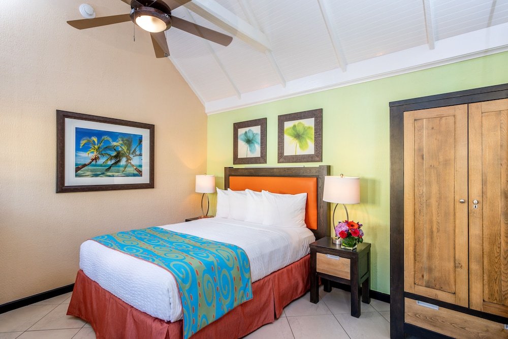 Фото Amsterdam Manor Beach Resort