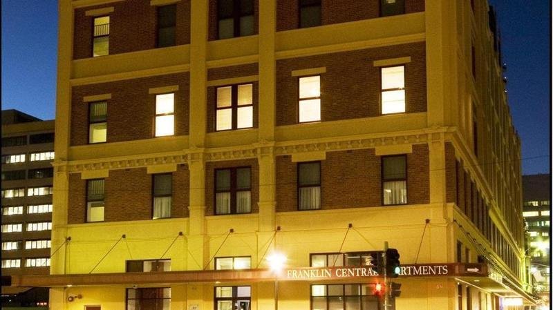 Фото Franklin Central Apartments