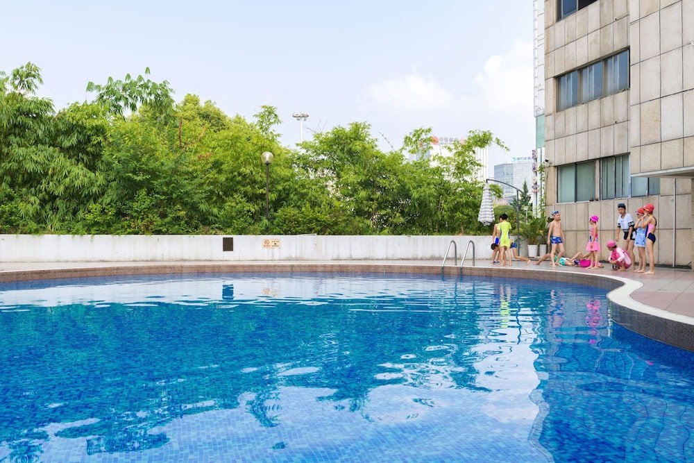 Фото Guilin Plaza Hotel