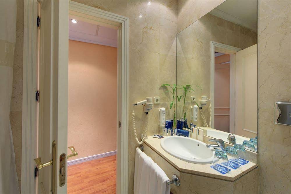 Фото Hotel Madrid Gran VIA 25 Affiliated by Meliá