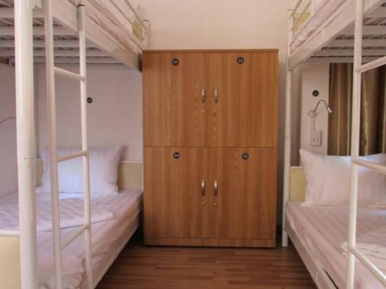 Фото City Backpackers Hostel