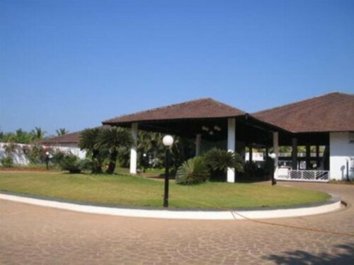 Гостиница Novotel Goa Dona Sylvia Resort Hotel