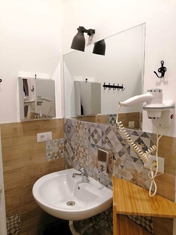 Фото QUO Milano Hostel