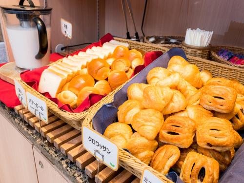 Фото Smile Hotel Osaka Tennoji