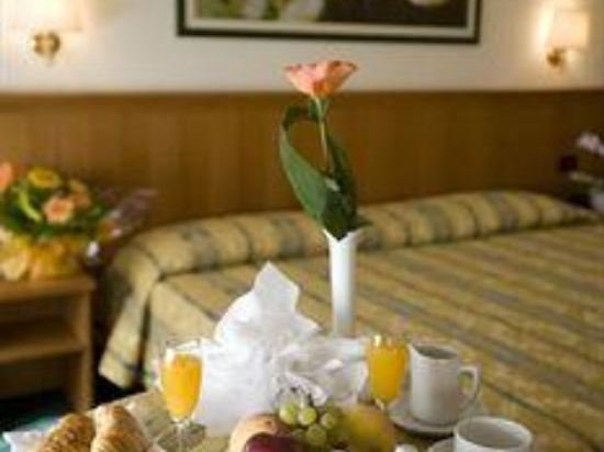 Фото Hotel Galant