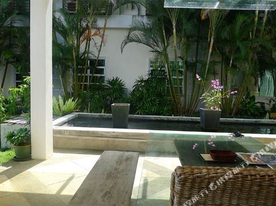 Фото Wesberly Apartments