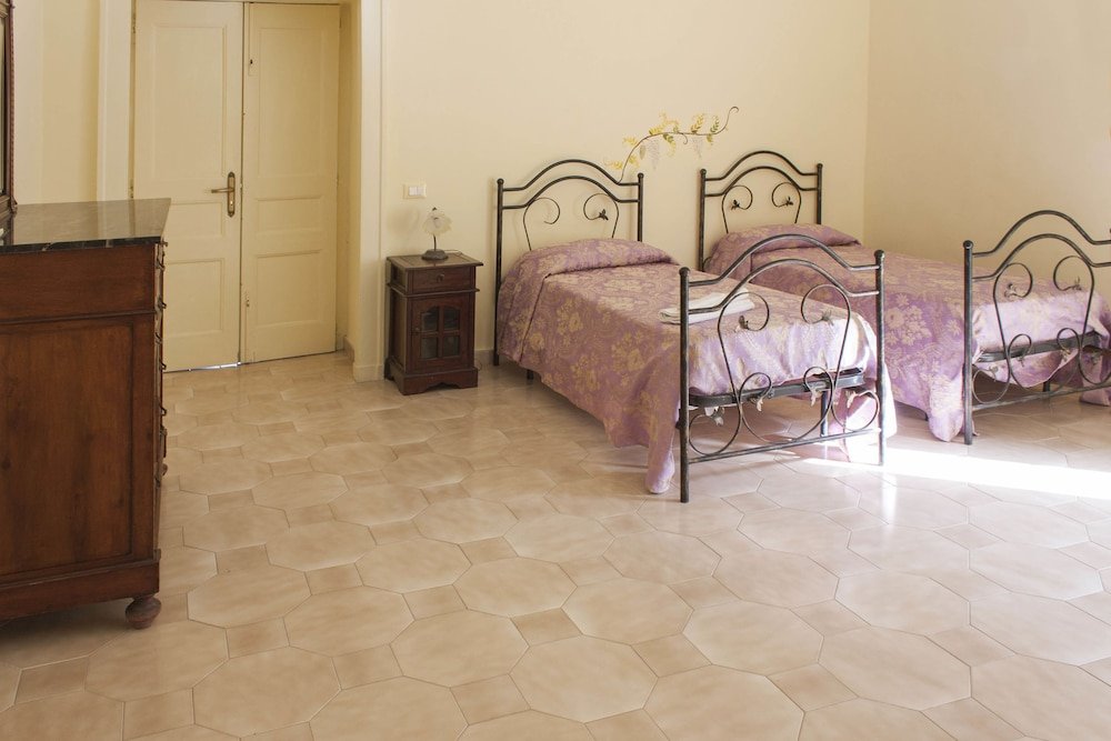 Фото Flowers Apartments And Rooms