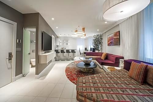 Фото Dream Midtown
