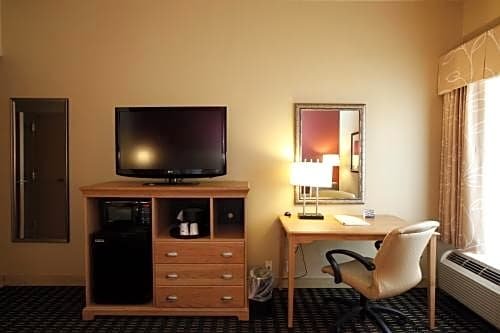 Фото Hampton Inn Pensacola-Airport