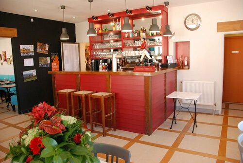 Гостиница Le Relais Des Lacs в Шато-Шиноне-(Виль)