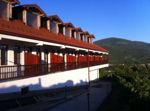 Гостиница Popova Kula Hotel And Winery