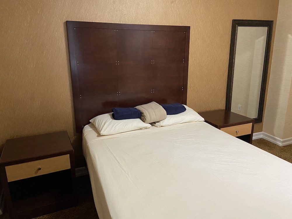 Фото Chelsea International Hostel