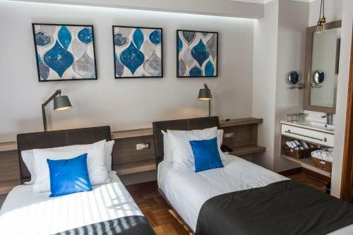 Гостиница D'Door Hotel в Сантьяго