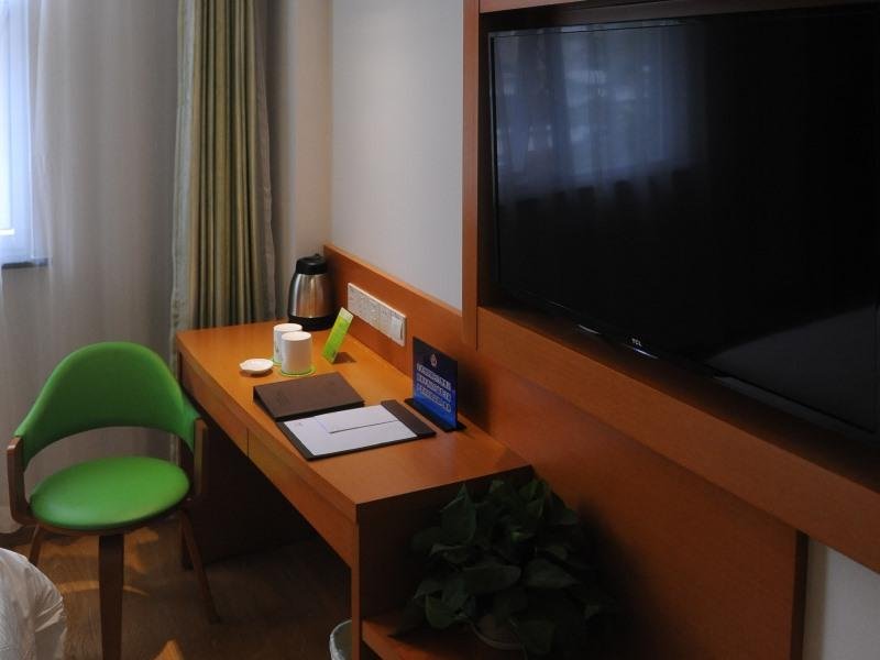 Фото Vatica Beijing Changping District Xiguan Huandao Hotel