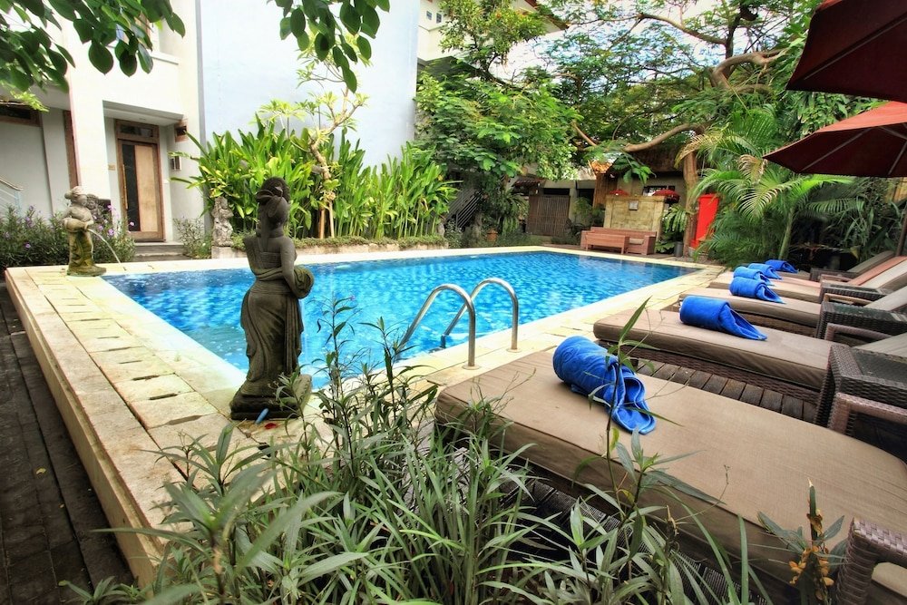 Фото RedDoorz @ Nyangnyang Sari Kuta