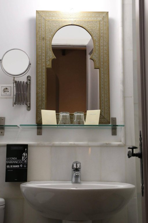 Фото Hotel La Fonda Barranco