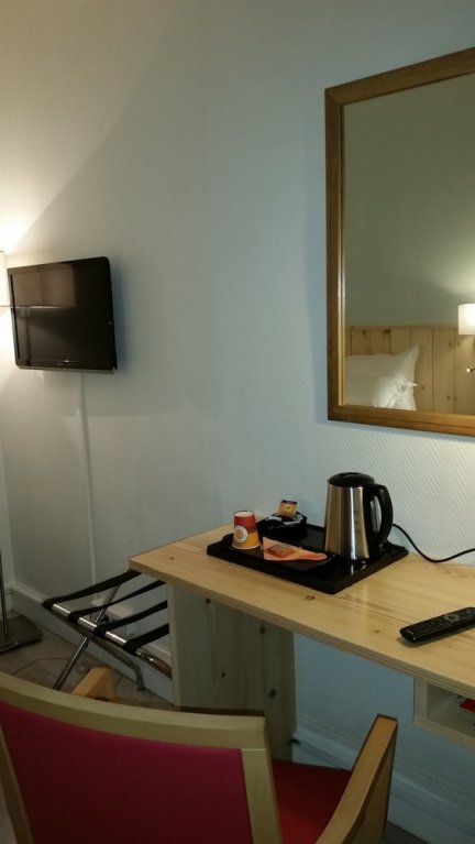 Фото Hotel Le Compostelle