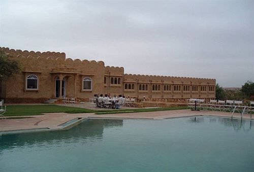 Фото Himmatgarh Palace