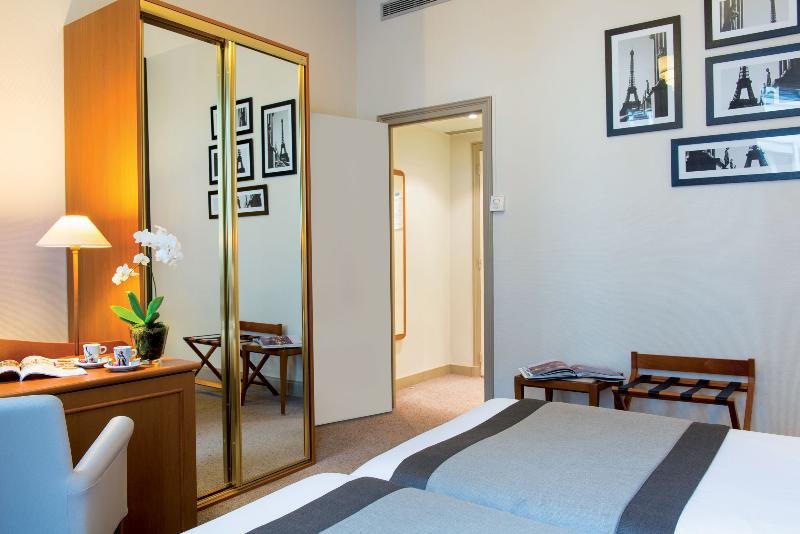 Фото Hotel Vacances Bleues Provinces Opera