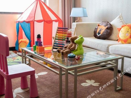 Фото Hotel Landmark Canton