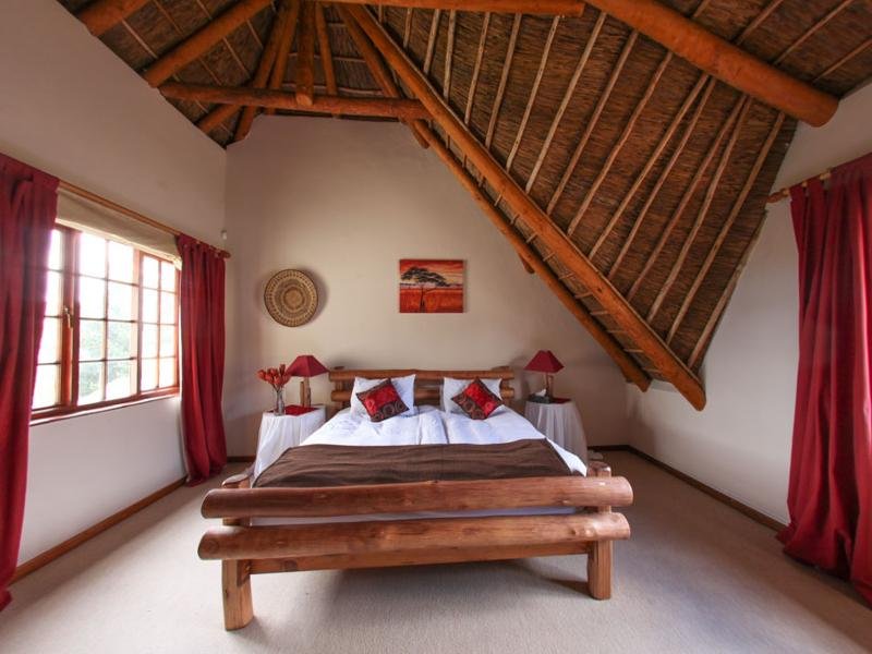 Фото Winelands Villa Guesthouse