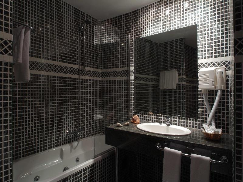 Фото Hotel Real Lleida