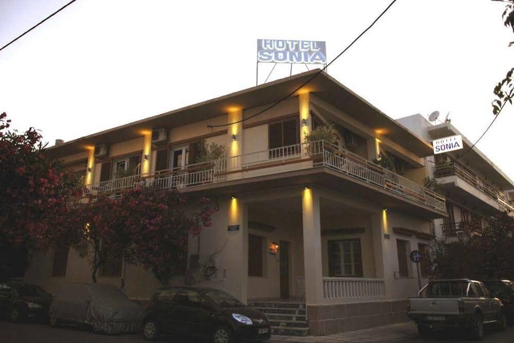 Фото Hotel Sonia