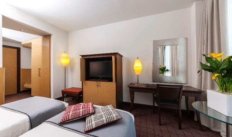 Фото Litta Palace Milano
