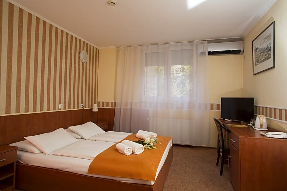 Фото Atlantic Hotel