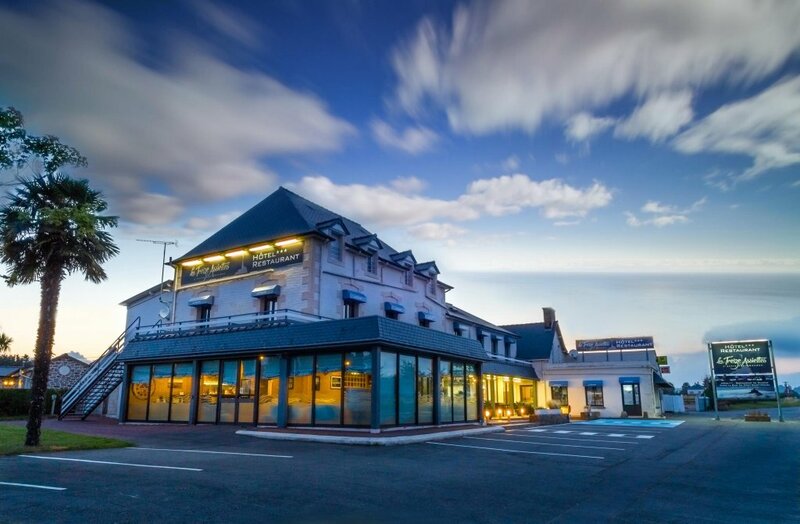 Гостиница Hôtel Les 13 Assiettes