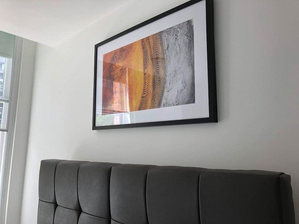 Фото Stunning New Build Modern Apt Extremely Central Near Piccadilly And Gay Village