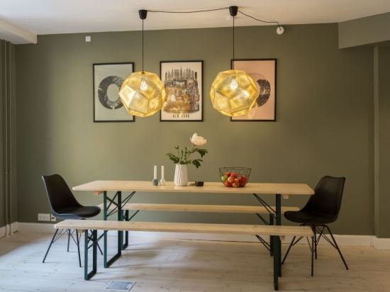 Фото The Churchill 4 - Into This Place