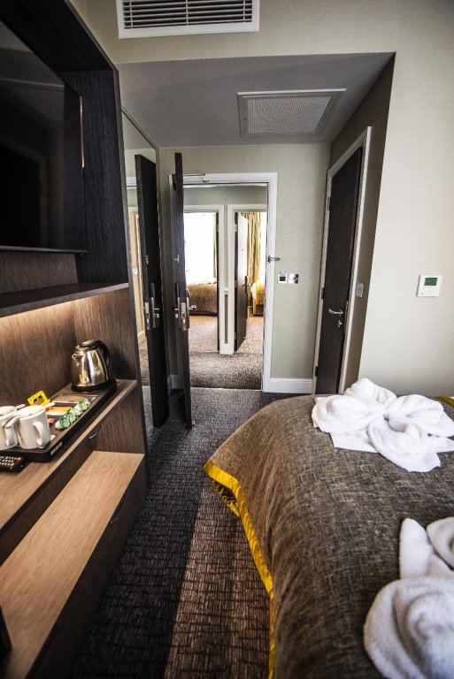 Фото Mornington Hotel London Victoria