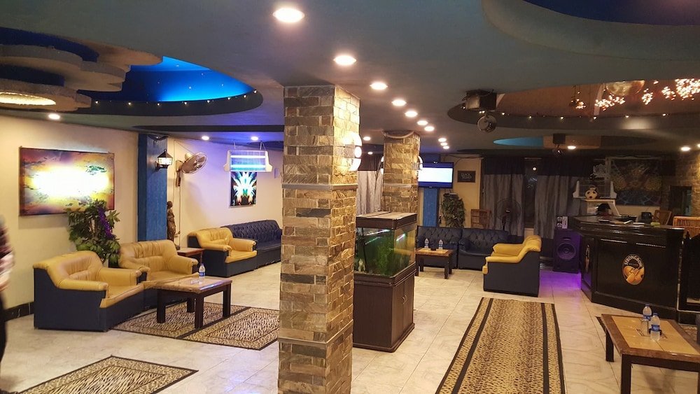 Фото High Way Hotel