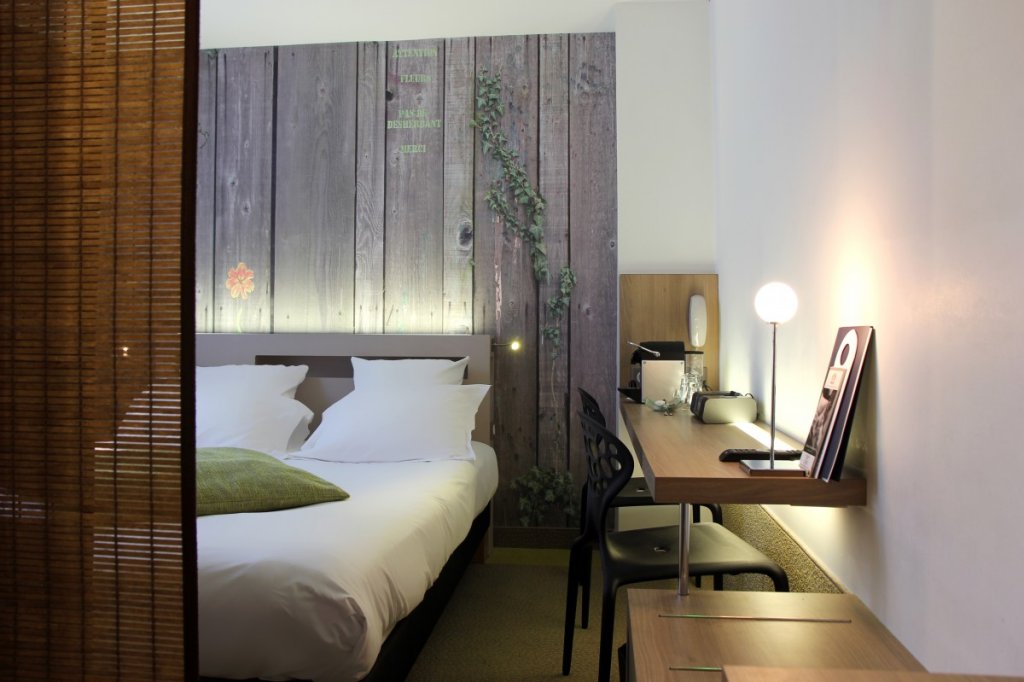 Фото The Hôtel Littéraire Arthur Rimbaud, BW Signature Collection