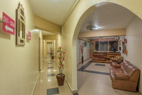 Фото Hotel Raha Tower