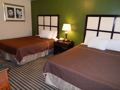 Фото Fort Davis Inn & R. V. Park