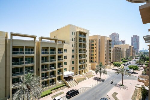 Апартаменты Lux Bnb The Greens & Views в Дубае