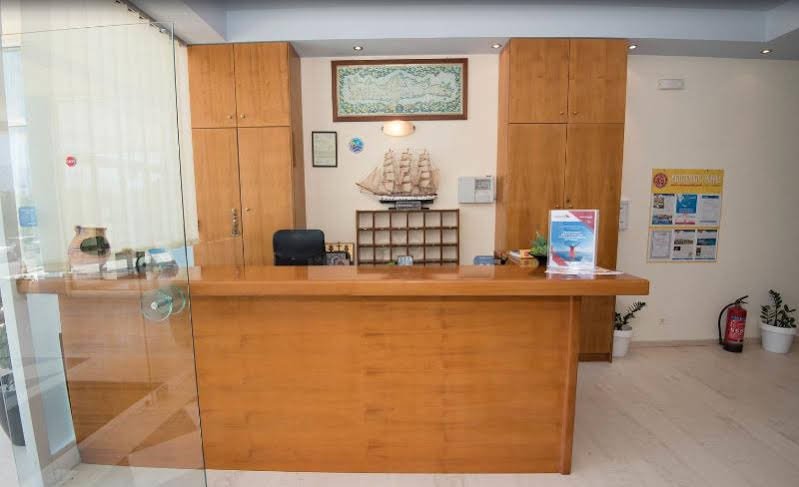 Фото Eleni Palace