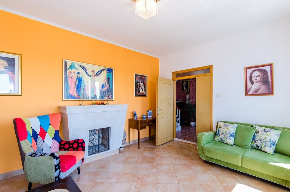 Фото Villa Adrian