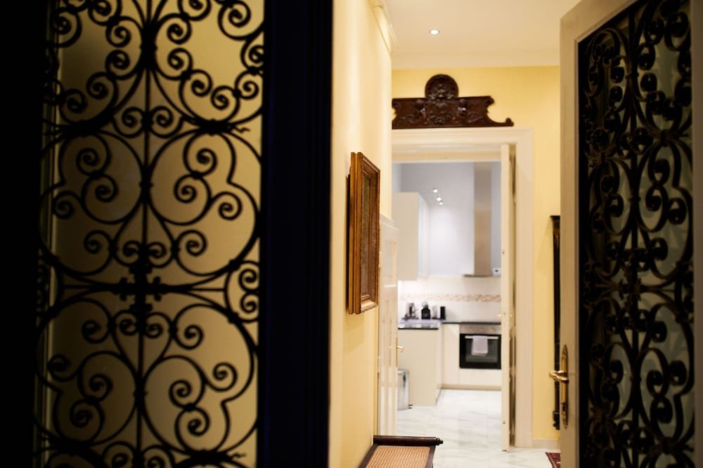 Фото New York Palace View Apartment