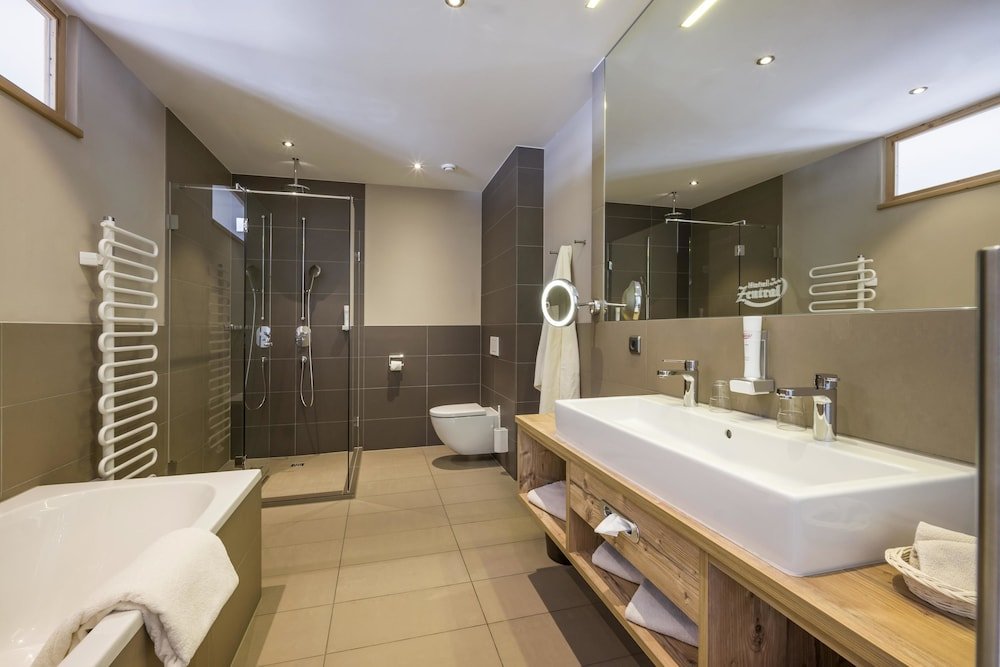 Фото Hotel Zentral